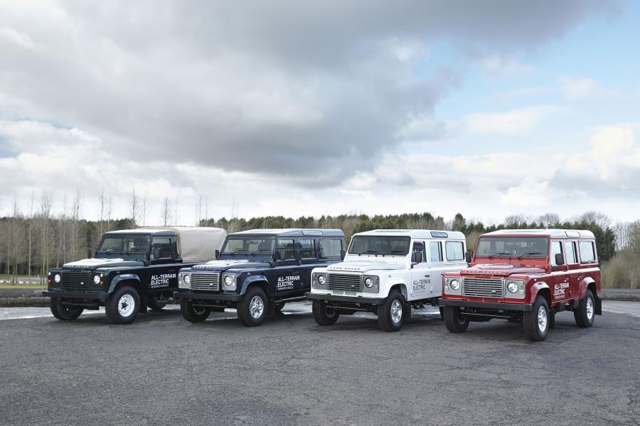  Land Rover Defender 110 Electric Research Vehicle 2013 года  (фото 2 из 14)